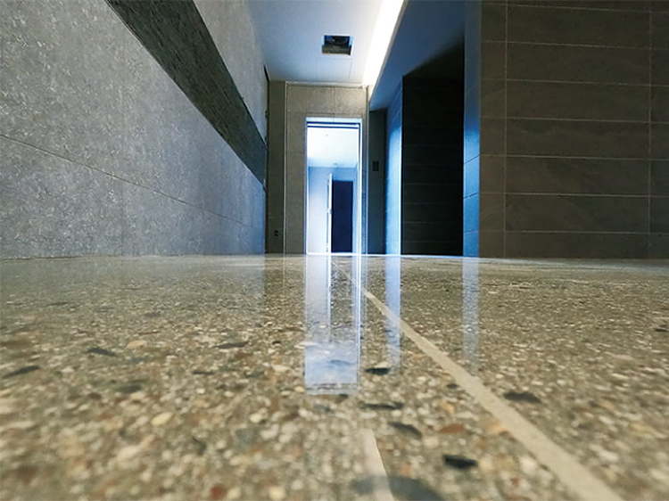 コンクリート磨き床 カタログ | 新東工業株式会社 |最新の建材カタロ...