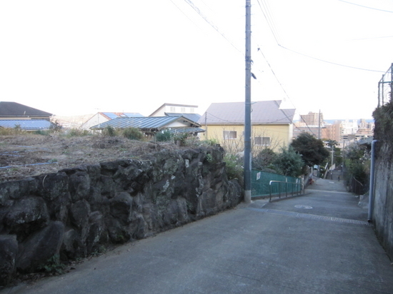 土地探しに同行して来ました - 神奈川県小田原市にあるデザイン建築設計...
