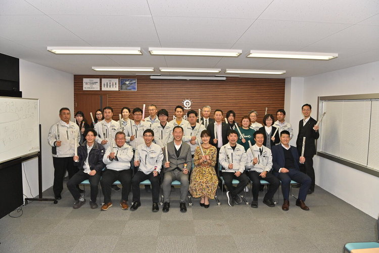お知らせ『令和6年12月若手勉強会「声戦略！」（"うまく話す"より、も...