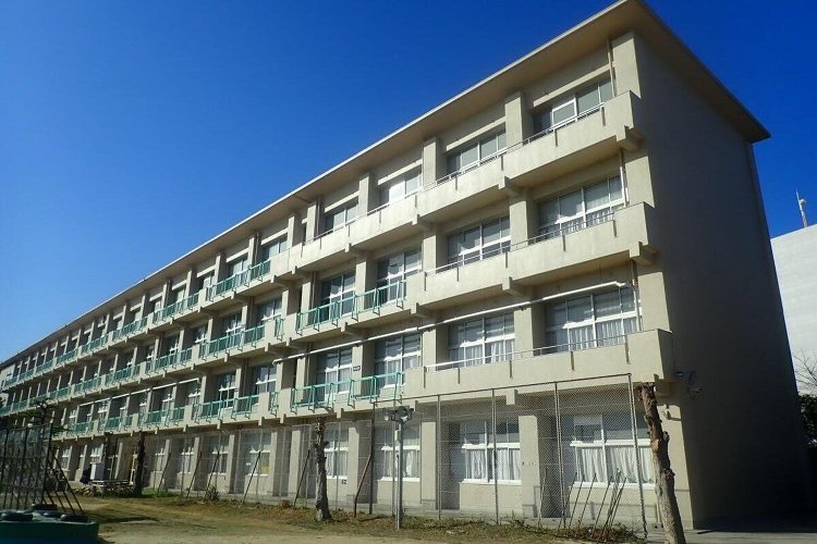 建設施工実績『R5・7 岡崎市立南中学校外部改修工事（岡崎市）：公共施...