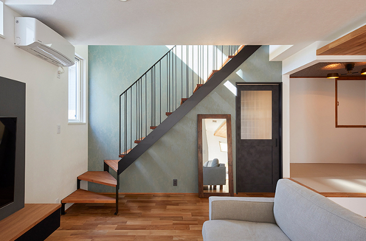 リビング階段のある家 | ポラスの注文住宅ブランド「ポウハウス」で自由...