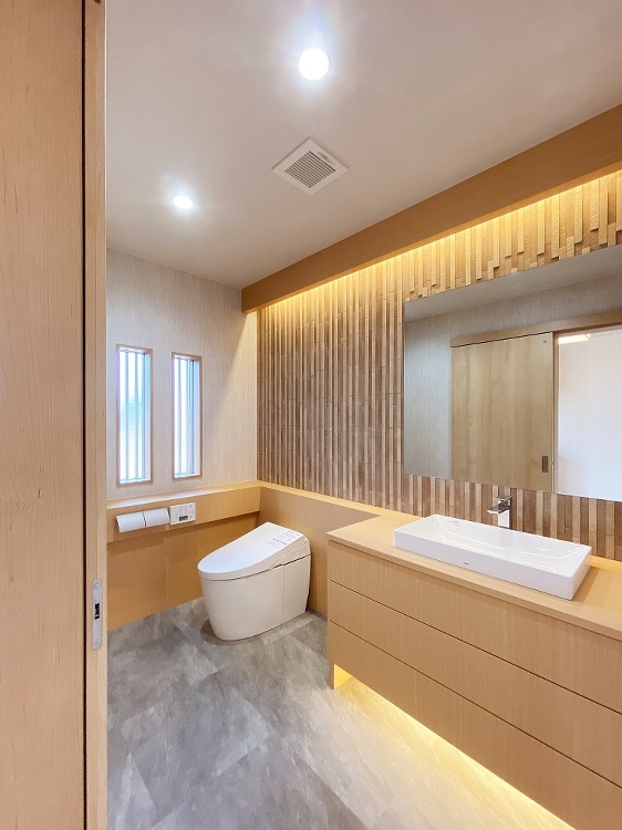 ゆったりくつろげる京モダンレストルームの完成！?トイレリフォームならサ...
