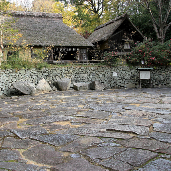 Plaza | FACILITIES | GUIDE | SHIKOK...