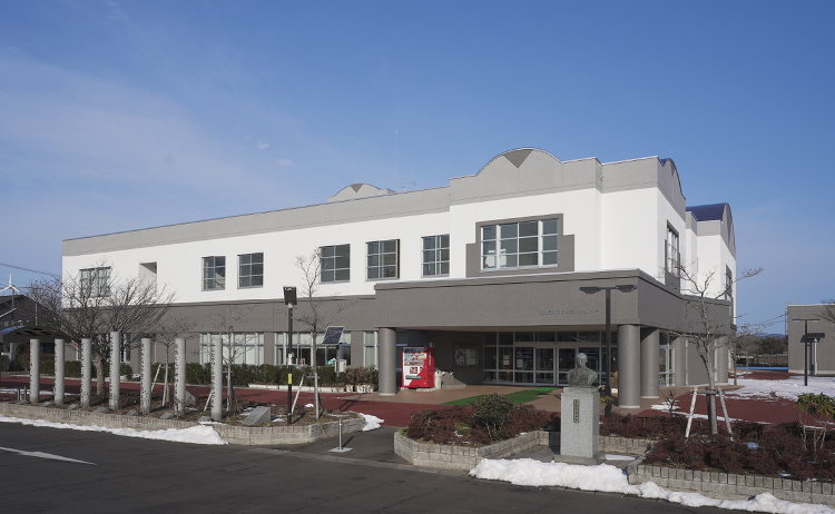 東松島市コミュニティセンター大規模改修工事 | 製品採用事例 | 外壁...