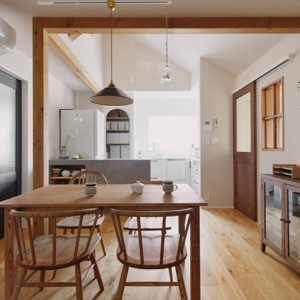 明るくてポカポカ、勾配天井やロフトも実現可能♪2階リビング実例集 | ...