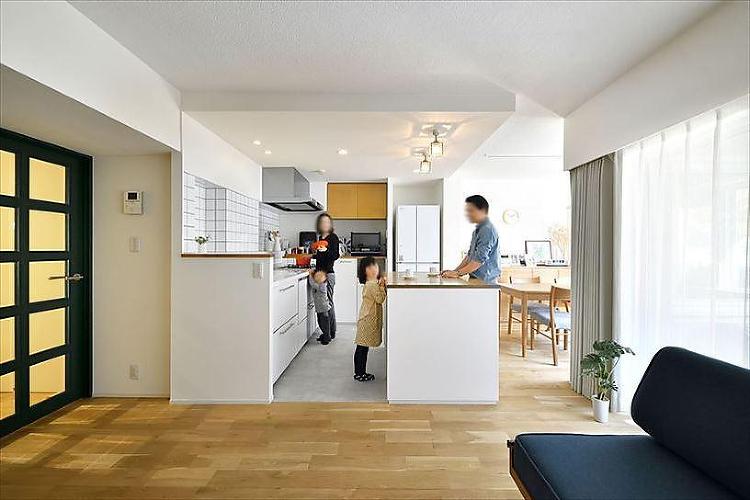 【プランナー監修】リフォームでこだわりたい室内ドア！どんな種類がある？...