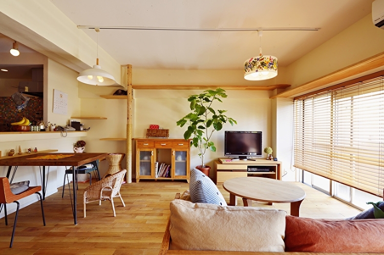 2匹の猫が元気にのびのび遊べる家 | リノベーション・リフォーム・新築...