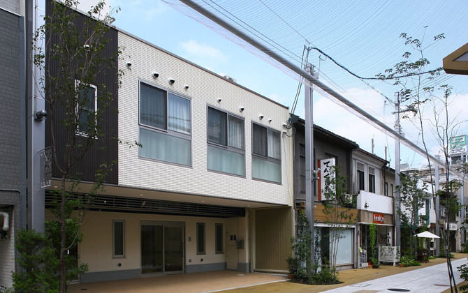 デイサービスセンター・サービス付き高齢者向け住宅 とおり町きなこ様 |...