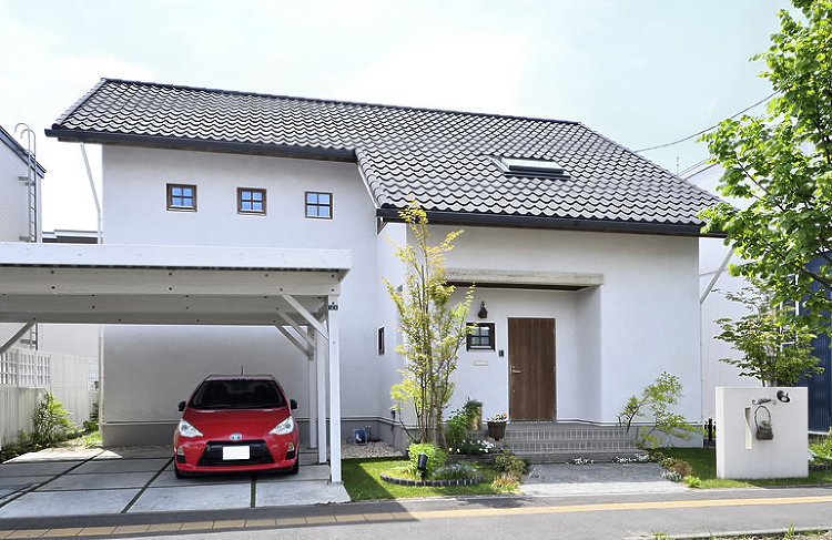 光と開放感あふれる住まい|新築住宅|お客様の声|竹内建設