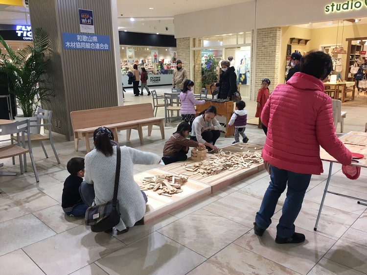 「紀州材・家づくりフェア」開催 ?INららぽーと和泉? | 大阪の注文...