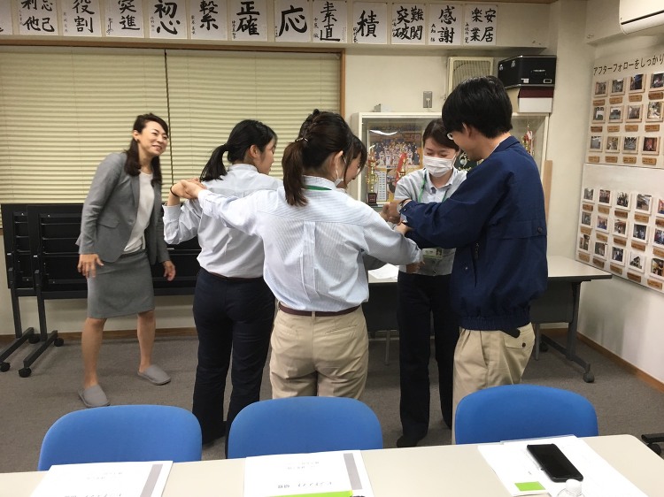 女子社員研修 | 大阪の注文住宅、木の家の工務店コアー建築工房