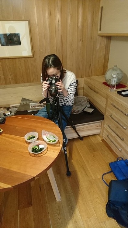 深井展示場にて撮影 | 大阪の注文住宅、木の家の工務店コアー建築工房