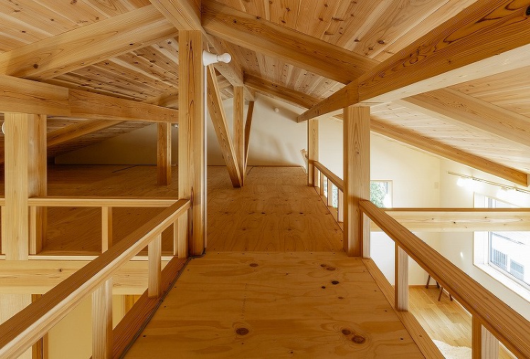 ロフトが作れる屋根断熱の家 | 大阪の注文住宅、木の家の工務店コアー建...