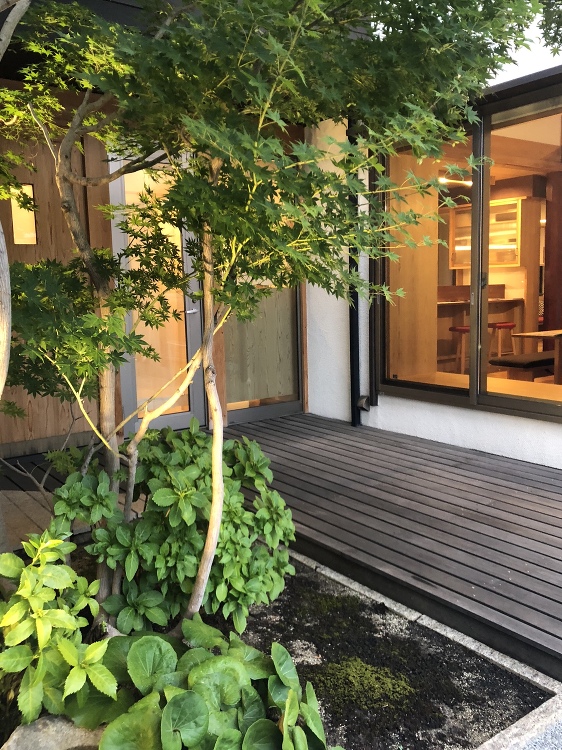 夜の展示場見学 | 大阪の注文住宅、木の家の工務店コアー建築工房