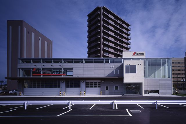 タグ オフィス : 山内圭吉建築研究所