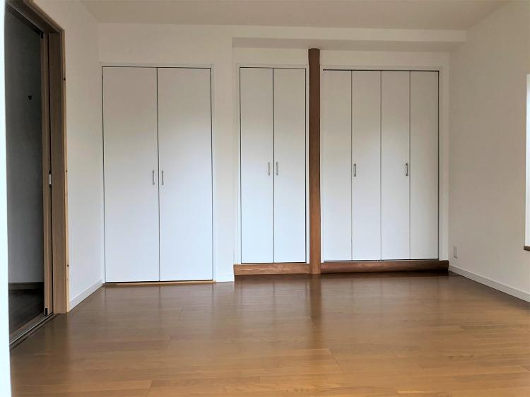 洋室リフォーム│和の空間のお部屋を洋室にリフォーム【ユニテ】富山のリフ...