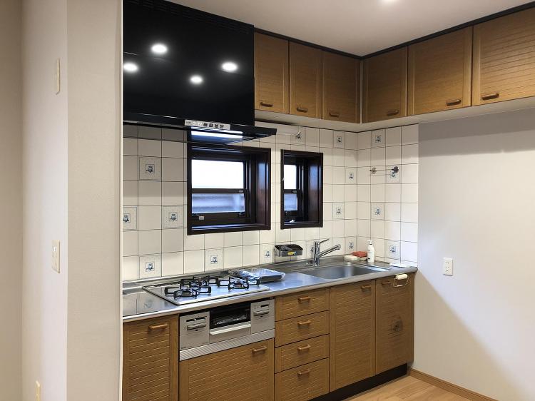 改修/キッチン/浴室/洗面台リフォーム｜明るく過ごしやすいLDKとすっ...