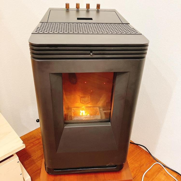ストーブ用木質ペレット販売開始のお知らせ｜新着情報｜br富山市・高岡市...