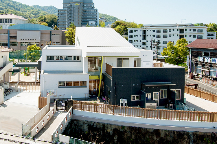 設計実例-救世軍呉保育所-竣工記念写真 - 優人舎一級建築士事務所|注...