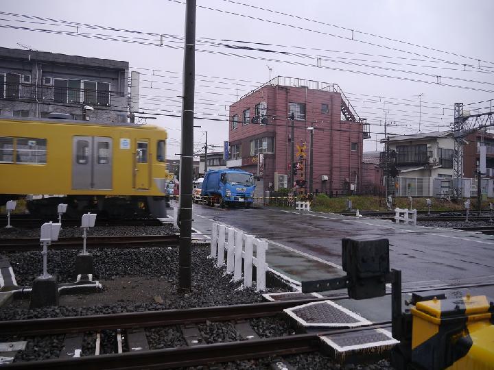 西武新宿線でも連続立体化が始まった | 日経クロステック（xTECH）
