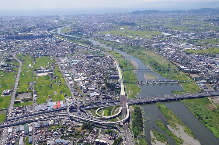 環状に近づく圏央道、寒川北IC―海老名JCT間など開通 | 日経クロス...