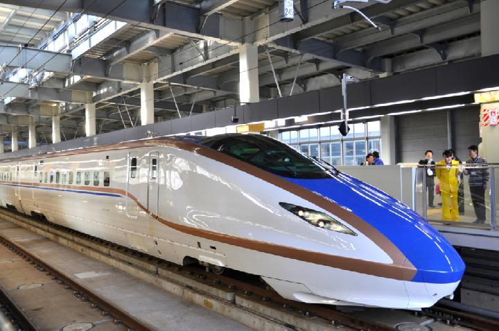北陸新幹線W7系に乗って見た駅・構造物の全て | 日経クロステック（x...