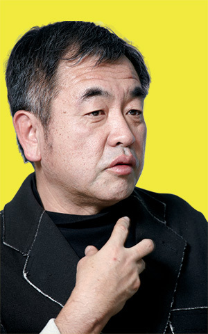 常識破る「アオーレ」議会を説得し実現 | 日経クロステック(xTECH...