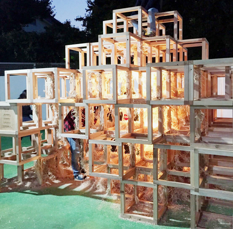 木くずや投光器だけじゃない、ダウンライトの住宅火災にも注意を | 日経...