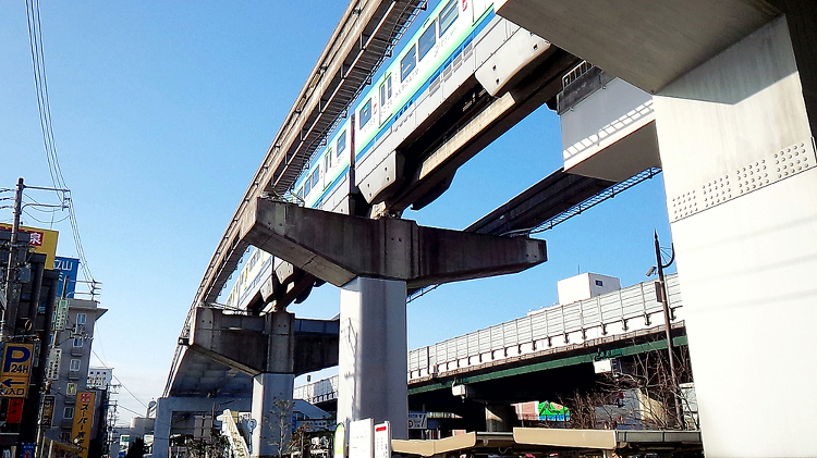 4路線と接続、南へ延びる日本最長モノレール | 日経クロステック（xT...