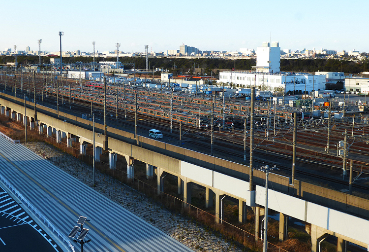京葉線新駅は上下2層ホーム、基地をまたぐ通路も | 日経クロステック（...