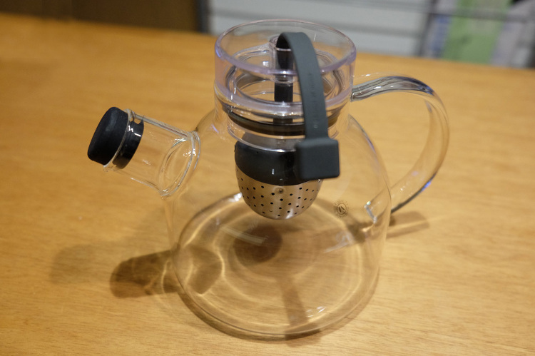 おしゃれなティーポットはこれ！Audo Copenhagenのケトルを...