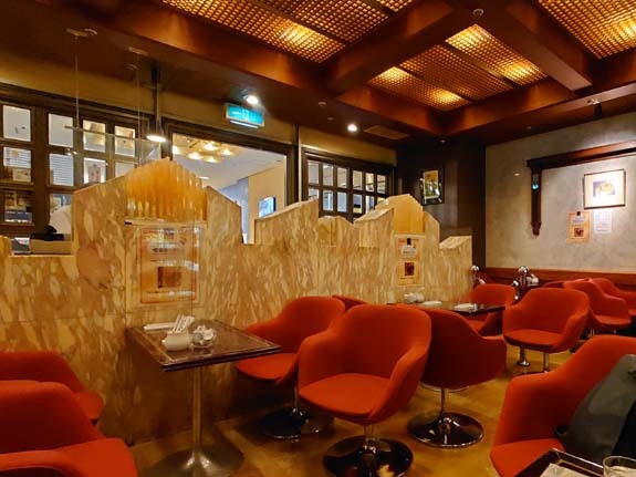 有楽町「ローヤル」駅前に残る至高の純喫茶をレポート | トーキョー建築...