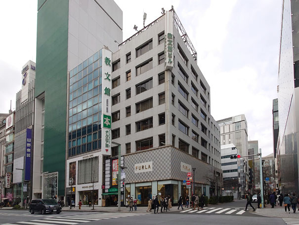 教文館が面白い！昭和初期に建てられた銀座の老舗書店をレポート | トー...