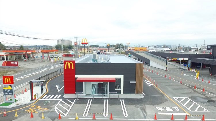 竣工記録【店舗建築】マクドナルド古河店様｜ジョイフル本田様駐車場敷地内...