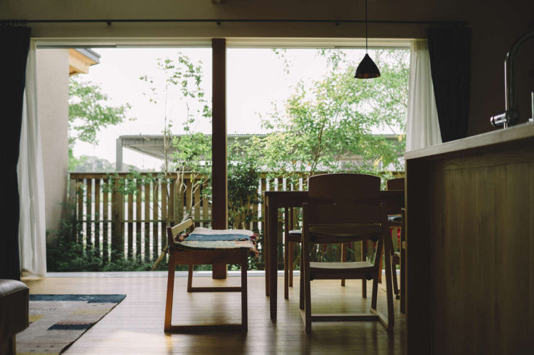 緑を感じる暮らし - ゆらり建築事務所