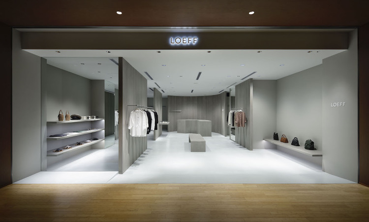 LOEFF TOKYO MIDTOWN casereal