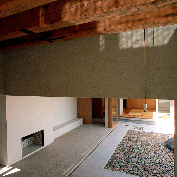 魅力ある中庭のある家づくり・ポイント・15｜水谷嘉信建築設計事務所｜中...