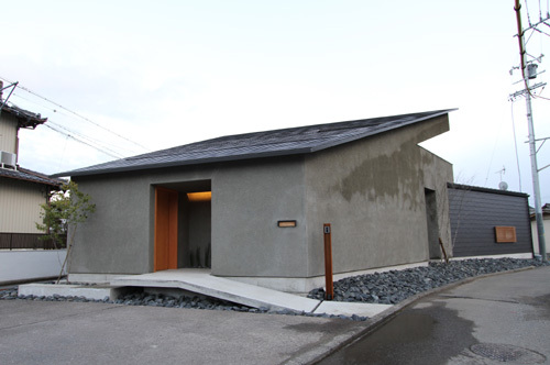 吉野町の家 オープンハウス | 株式会社SYNC