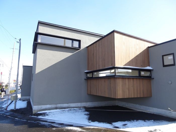 今嶺の家 足場がとれました。 | 株式会社SYNC