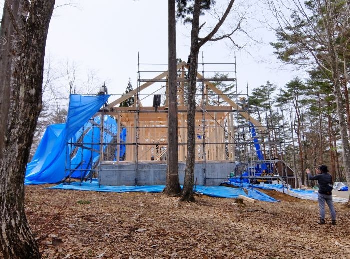 ひるがのの家 建方 | 株式会社SYNC