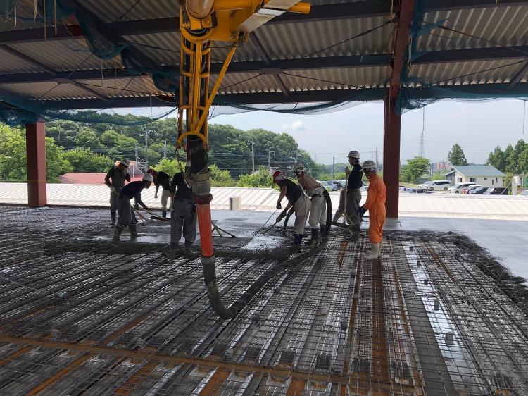 コンクリート打設 2階デッキスラブ 那須塩原市 - 株式会社テラサキ