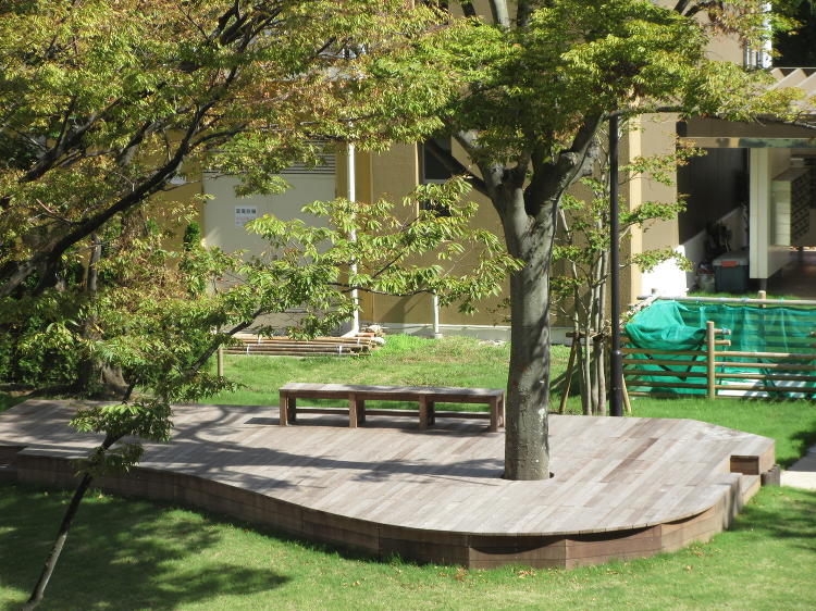 夏に施工しましたウッドデッキです。 - 株式会社テラサキ