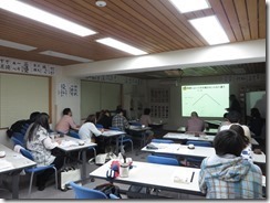 住まい講座28期生の講座始まる (かわいいコアーキッズです!) | 大...