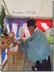 高槻市 F邸 地鎮祭 ?リビング併設の書斎と踊り場のあるお家? | 大...