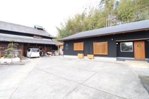 古民家の隣に建てる、大きな吹き抜けのある平屋風の家 記事一覧 | 大阪...